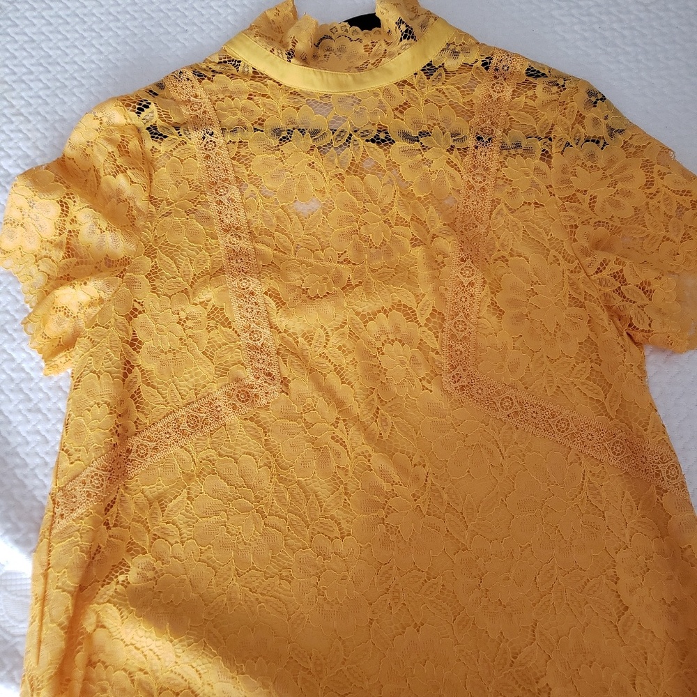 Lace top